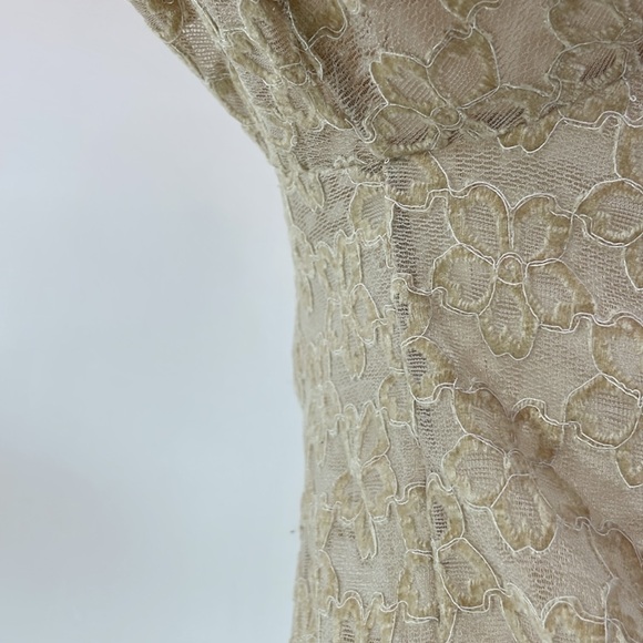 Line + Dot Crossroads Lace Top, M - Picture 6 of 9